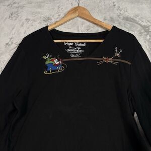 Vtg Unique Casuals Christmas Top XL Black Long Sleeve Embroidered Santa Reindeer